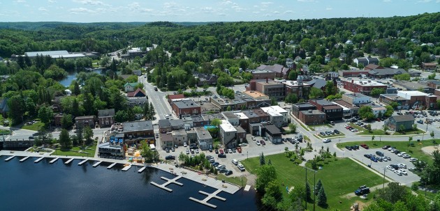 Town Crier project will enhance free downtown Wi-Fi access if enough businesses get involved by April 15