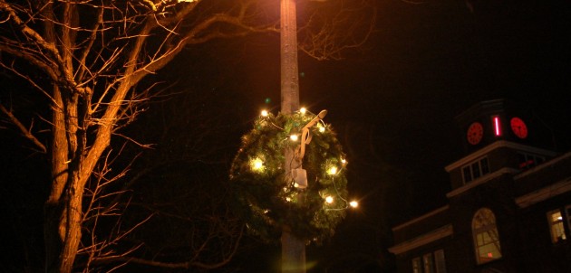New BIA Christmas decorations to jazz up downtown aren’t cause for concern