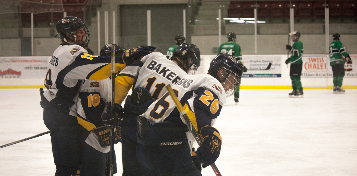 The Otters wrap up 2015 with three players in the top 10 of league scoring