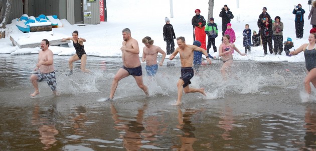 Huntsville in video: Two New Year’s celebrations kick off 2016