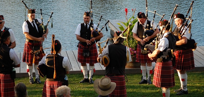 Cameron of Lochiel Pipes and Drums at Concerts on the Dock 2015