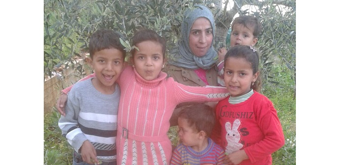 Children with Mother