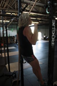 Victoria training at CrossFit Hatchet in Muskoka