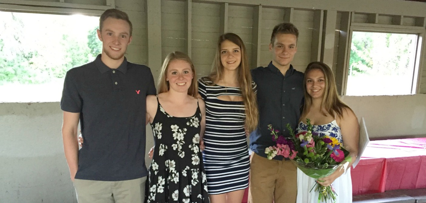 MUSAC swimmers