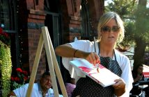 Aimée Bulloch demonstrates how to begin the painting for A Glass with Class