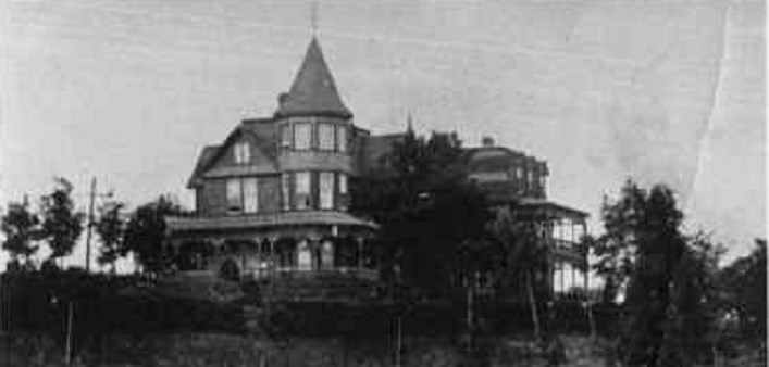 The Hart House, shown in this historic undated photo, is one of Huntsville’s 12 designated heritage properties. (Photo courtesy of Muskoka Digital Archives.)