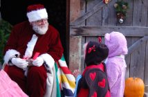 Santa at Muskoka Heritage Place Great Pumpkin Trail