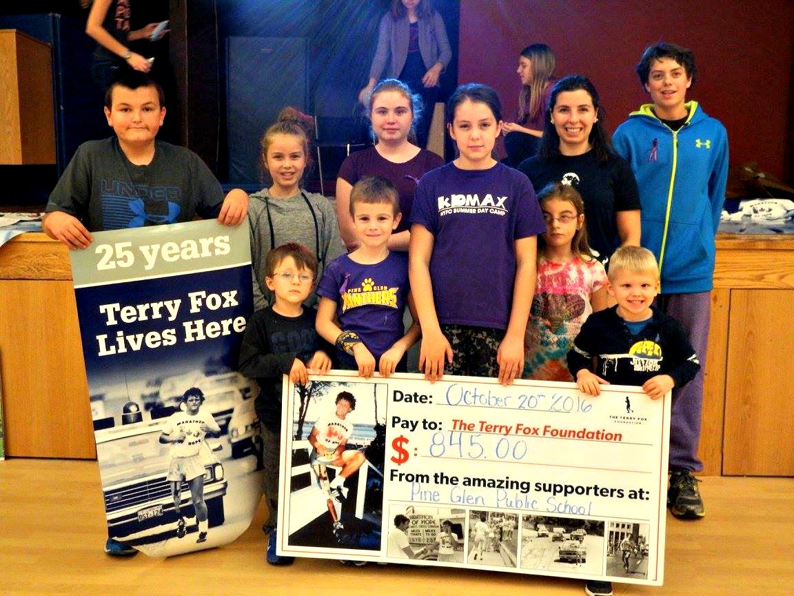 Pine Glen PS Terry Fox cheque presentation