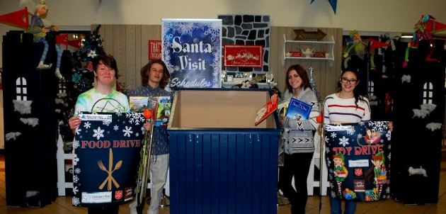 HHS co-op students making Christmas brighter with toy and food drive at the mall