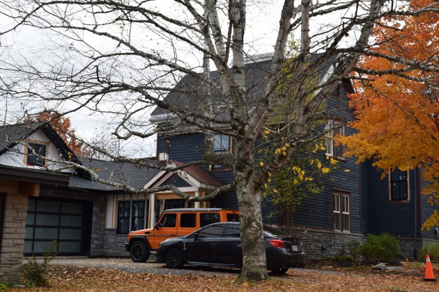 Heritage Committee defers decision on Hart House modifications to Council