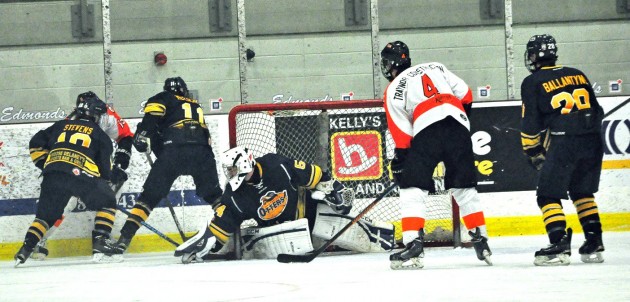 Otters go two for two in first weekend of playoffs
