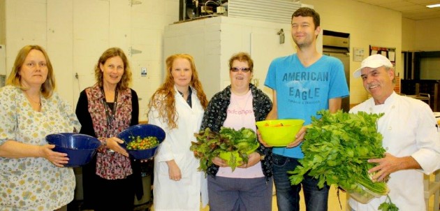 Community Living garden to donate fresh seasonal produce to Huntsville’s hospital for second year