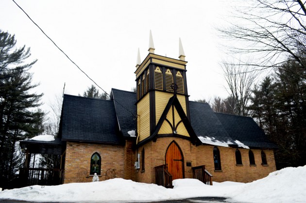 Ravenscliffe church re-opens for a month in hopes of building attendance