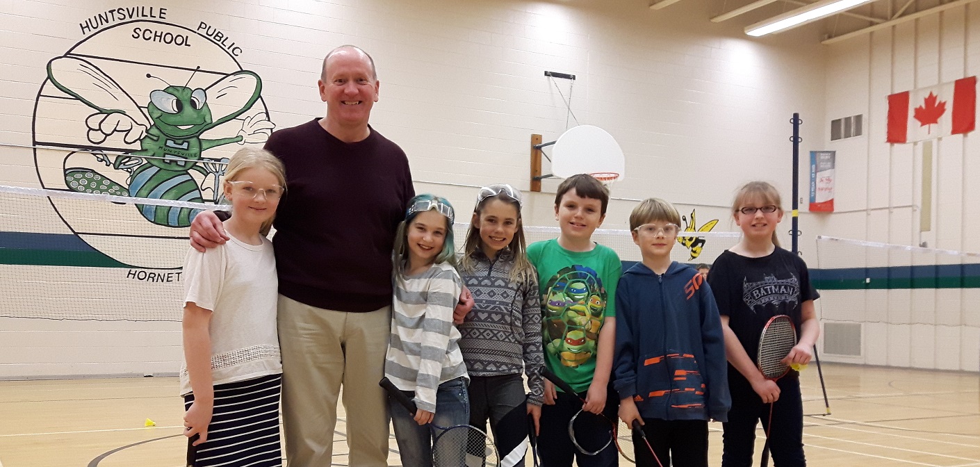 Ross Jewiss with HPS students (from left) Brianna Belfry, Lilly Creighton, Madison McCague, Travis Robertson, Elijah Quigg, and Savannah MacDonald.