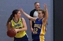 Gabby Arsenault takes a defensive stance (Photo: Michael Simonett)