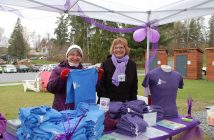 Who wouldn't want to buy a t-shirt from the friendly Jane Weiland (left) and Sandra Young?