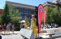 An Ooompa Loompa captained the Huntsville Festival of the Arts tub