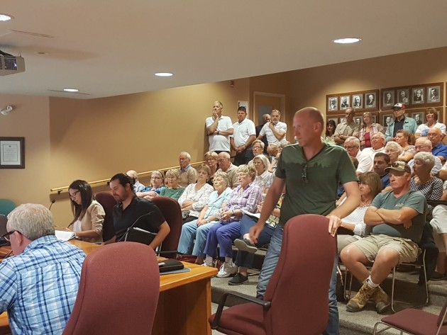 Residents along Muskoka Road 3 North up in arms over proposed rock cutting facility