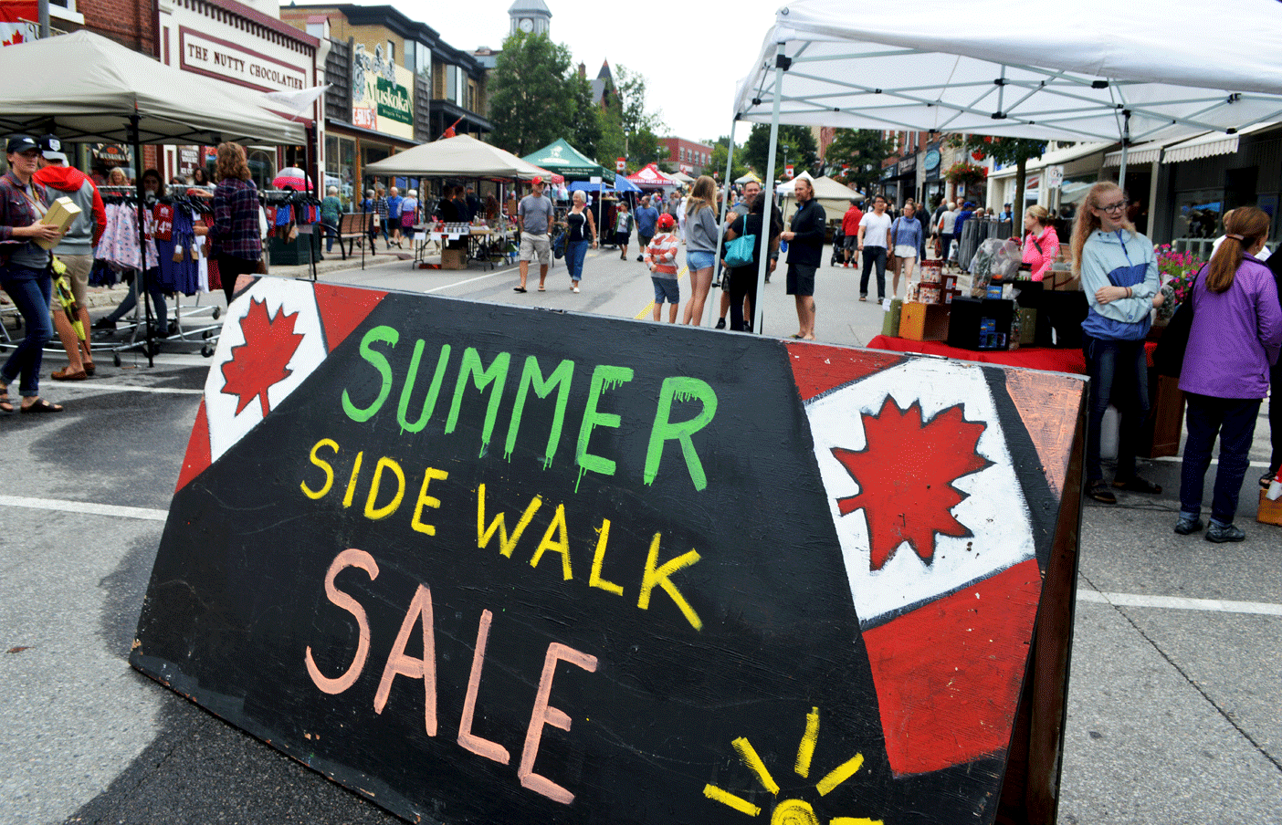 Steals of deals, loads of fun things to do, live entertainment and good food – the weather could have been better but the Summer Sidewalk Sale was still a great success.