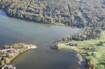 September 22 Algae bloom near Deerhurst Resort on Peninsula Lake (Photo: Brain Tapley)