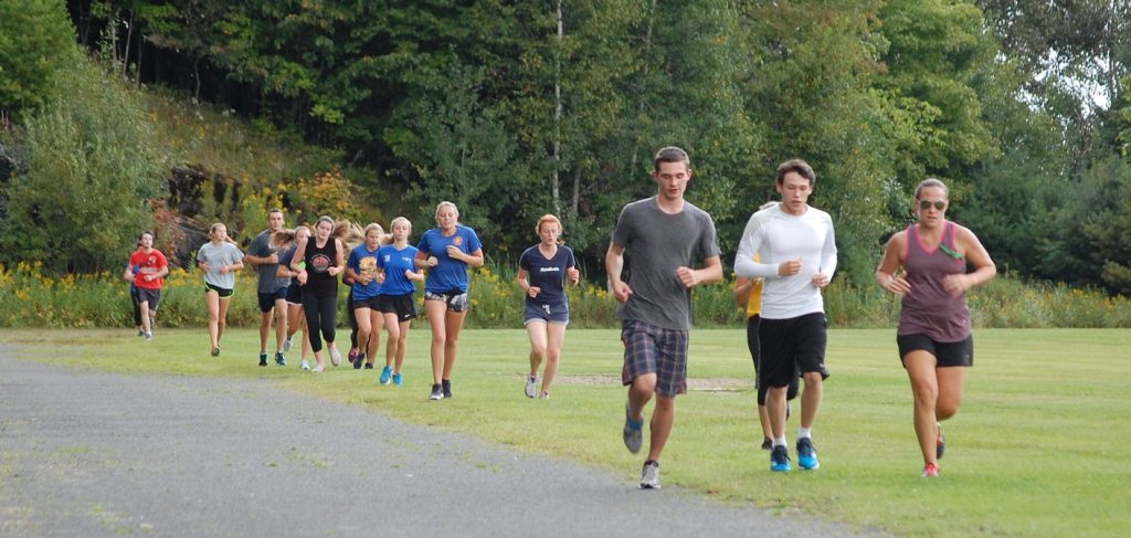 Hoyas XC team practices at the Lookout Field (Photo: Dawn Huddlestone)
