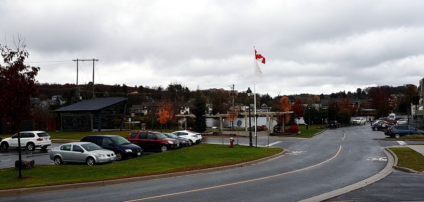 It’s quiet now, but the River Mill Park lot and Dara Howell Way are jammed with cars in the summer.
