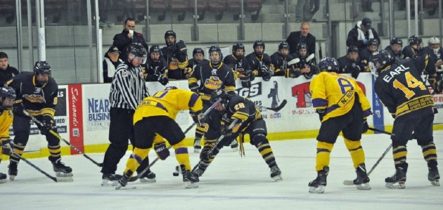One win and two losses in three-game weekend for Junior C Otters