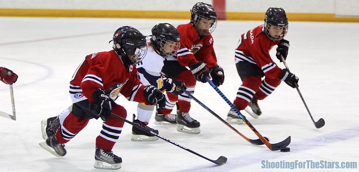 Otters-Dylan-Bennet-back-checking-Collingwood-Blackhawks-rush
