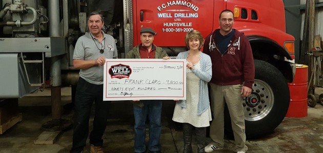 New cottager donates $1,800 of well draw winnings to Hospice Huntsville