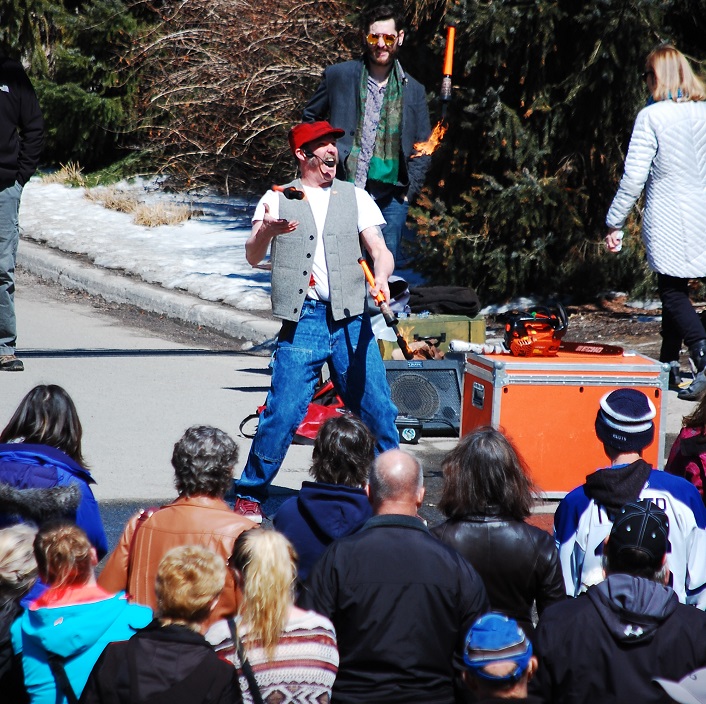 im Burr, The Circus Lumberjack, juggles fire, axes and chainsaws.