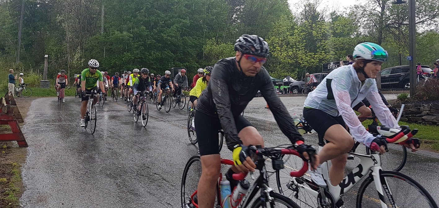 Cyclists begin the 96km/105km Spin the Lakes route at Hidden Valley Resort