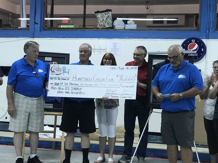 (From left) Eric Spinks, Ted Bionda, Beth Goodhew, Ron Kreutzer and Richard Tousignant with the proceeds from the Ontario Men's Tankard which goes to the club's capital fund (supplied photo)