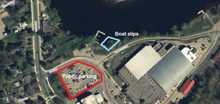 Memorial Park dock and parking