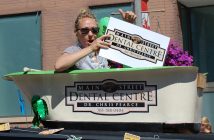 Main Street Dental is super excited for the race to start (Photo: Dawn Huddlestone)
