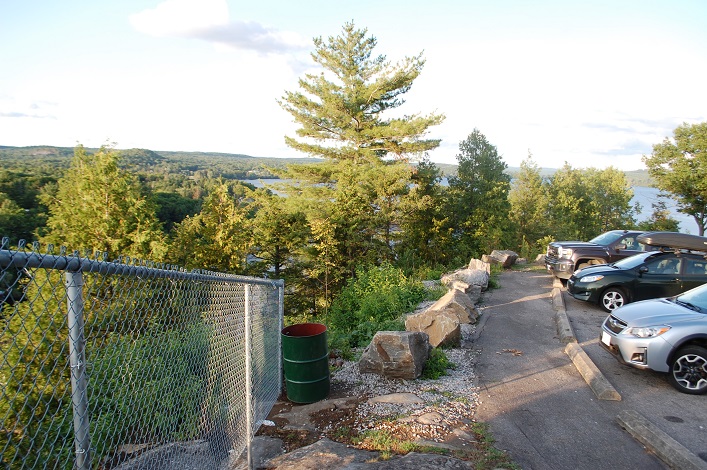 The old planters and some of the chainlink fence have been removed from Lions Lookout