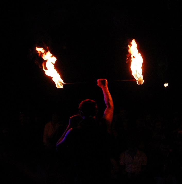 Fire lights up Main Street