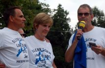 Glenn Vickery (right) thanks his supporters with wife Arlee (centre) and supporter Bruce Jamieson (left)