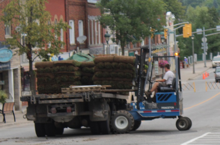 The sod arrives (Photo: Samantha Surman)