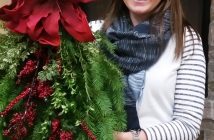 Make a beautiful Christmas wreath with Sandhill Nursery