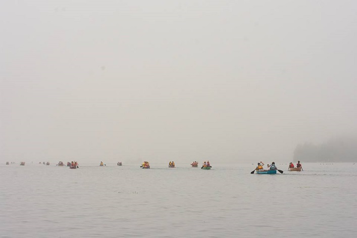 Paddlers got off to a foggy morning start, but the haze soon lifted to reveal blue skies (Photo: Randy Mitson)