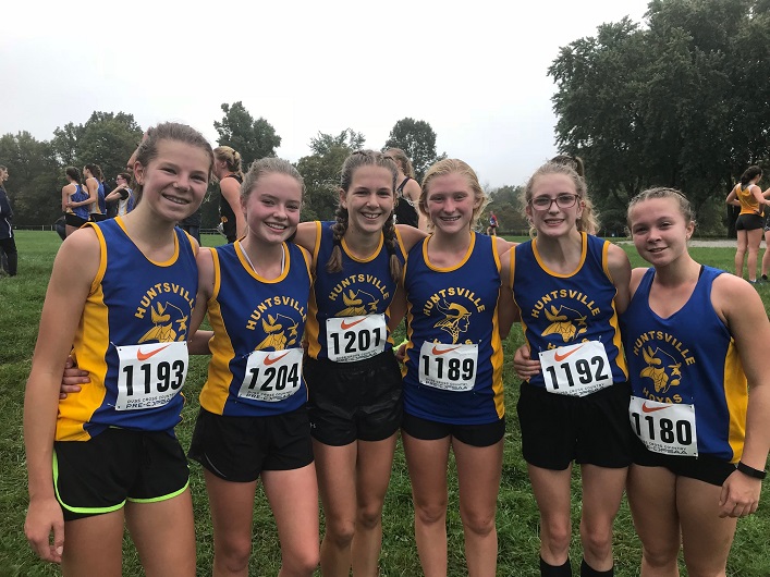 Hoyas cross-country runners at Pre-OFSAA (Photo courtesy of Jen Rosewarne)