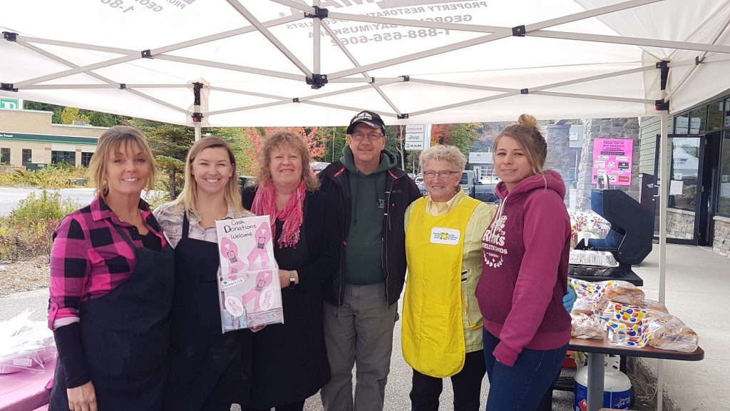 It was a chilly day for the 12th annual Breast Cancer BBQ on October 5, but volunteers (from left) Brenda Kippermann, Reba McDowell, Diane Kirby, Haydn Kirby, Ev Brown and Gen Lines) were all smiles as they waited to serve up burgers and hot dogs for a donation to the local chapter of the Canadian Cancer Society