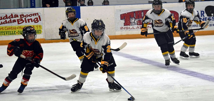 Novice Rep Otters vs Penetang Flames in the 2018 Duke Knox Tournament 2