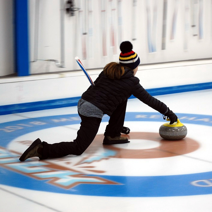 Stella Keay makes a shot