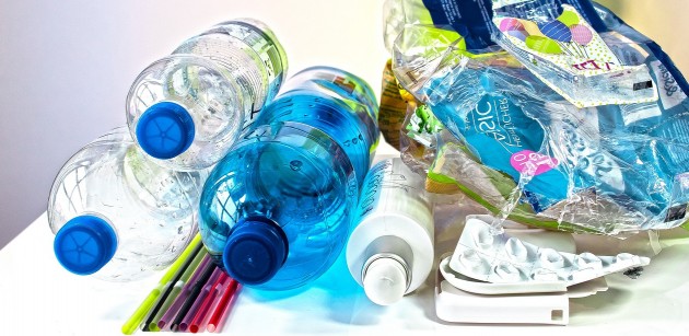 Province considers ban on organic waste in landfills, stops short of recommending ban on single-use plastics