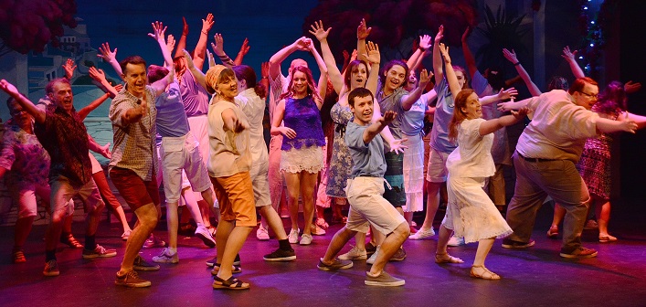 The Muskoka OnStage cast of Mamma Mia in the show’s Bracebridge run (supplied)