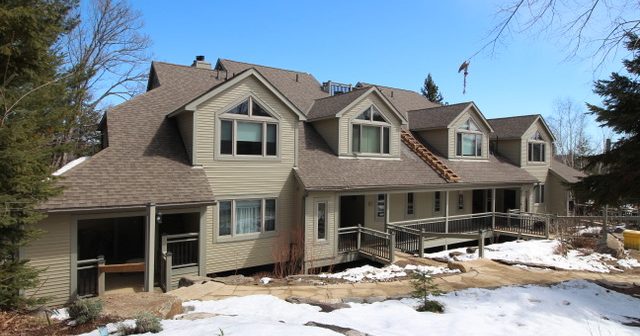 Welcome To 3921 Grandview Drive Forest Hill Rick Wearing Sandra Parrott