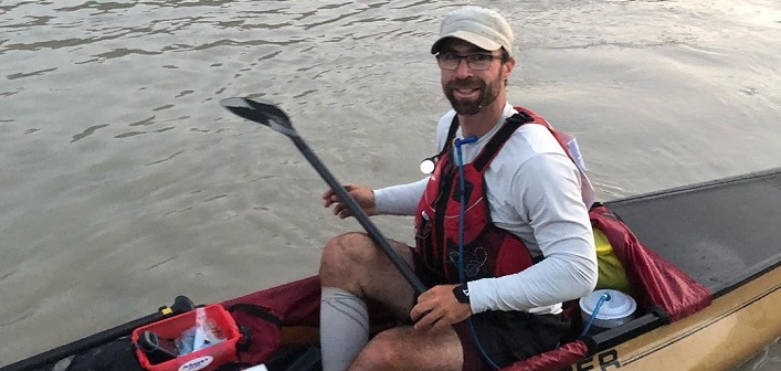 Chris Near finishes the 715km Yukon River Quest with a smile (Rebecca Francis)