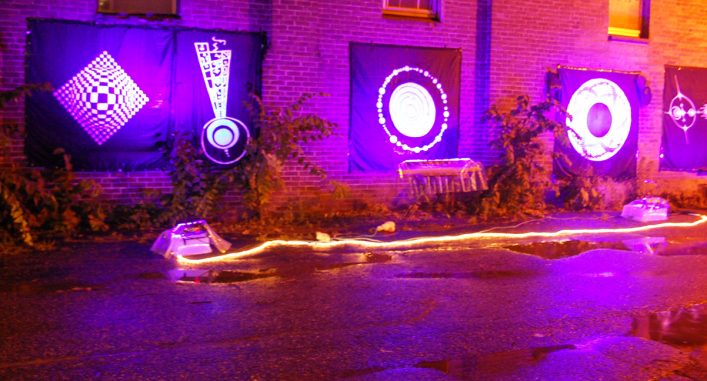 Night light moves