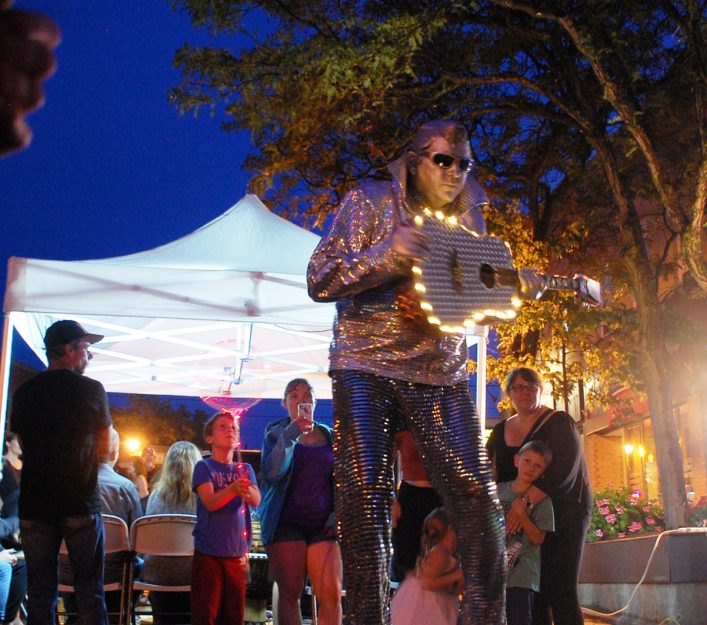 Is that Elvis?